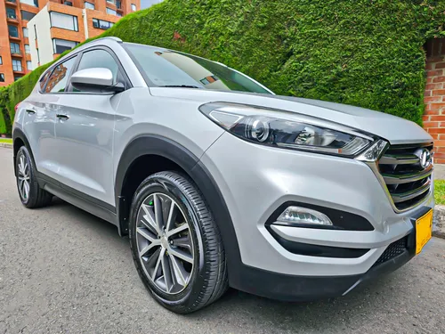 Hyundai Tucson GL PREMIUM 2.0L AT 2AB ABS 4X2 FE