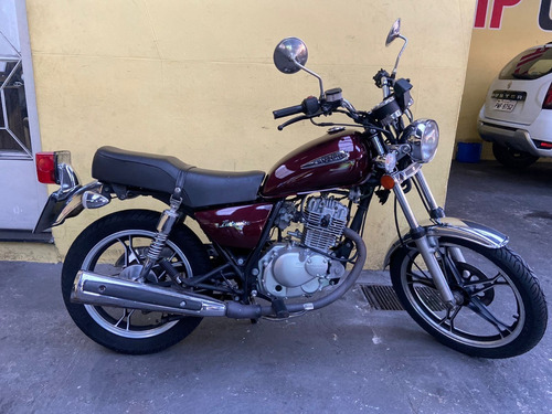Imagem 1 de 5 de Suzuki Intruder 2011