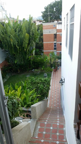 Imagen 25 de 26 de Casa En Venta 22-4134 En Cumbres De Curumo 04120104330