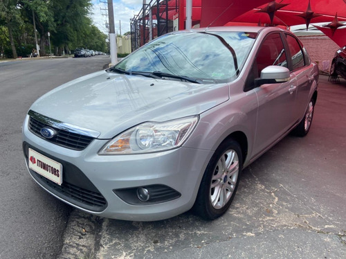 Ford-focus Sadan 1.6