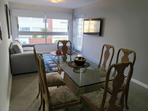 Imagen 4 de 19 de Apartamento Categoria Parada 8 Mansa Servicios Vista Edificio Palm Beach
