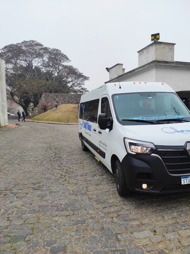 Imagen 9 de 10 de Traslado De Pasajeros - Vans - Kombi - Aeropuerto - Viajes
