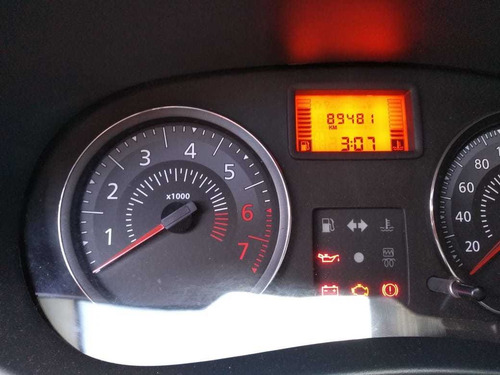 Renault Logan 2013 1.6 Expression Hi-power 4p
