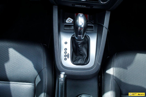 Imagen 19 de 25 de Volkswagen 2.5 New Jetta Comfortline