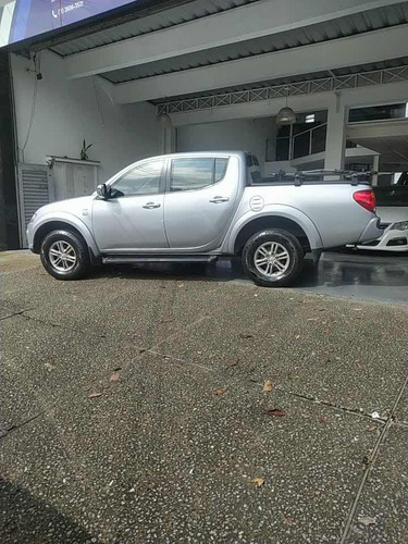 Mitsubishi L200 3.5 Triton Hpe Flex Cab. Dupla 4x4 Aut. 4p