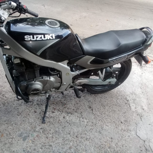 Imagen 2 de 8 de Suzuki Gs 500 E