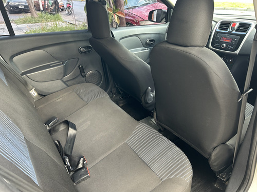 Renault Logan 1.6 Authentique 85cv