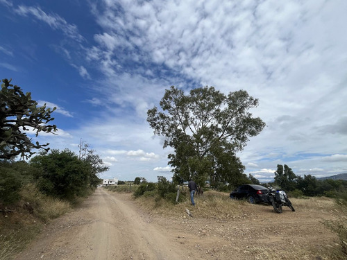 Terreno En Venta En La Trinidad, Guanajuato Tranquilidad Campestre Y Cercanía