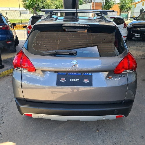 Imagen 10 de 15 de Peugeot 2008 2017 1.6 Thp Sport Credito Gps Camara Techo