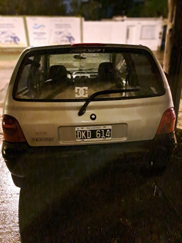 Imagen 4 de 8 de Renault Twingo 2000 1.2 Authentique