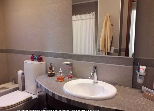 Imagen 8 de 14 de Casa En Venta En Canning