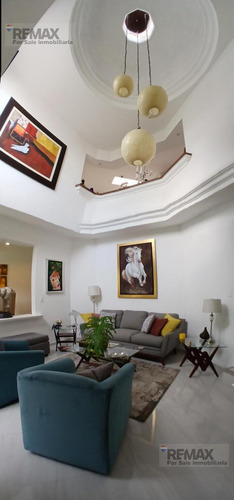Venta De Casa En Condominio En Burgos, Temixco, Mor...clave 5704