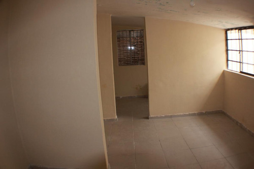 Imagen 4 de 12 de Que No Te La Ganen! Casa En Venta Colonia Insurgentes Sobre Avenida. - (2)