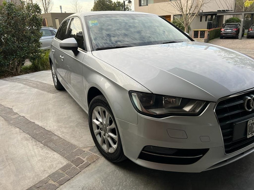 Imagen 3 de 12 de Audi A3 Sportback 1.4 Tfsi