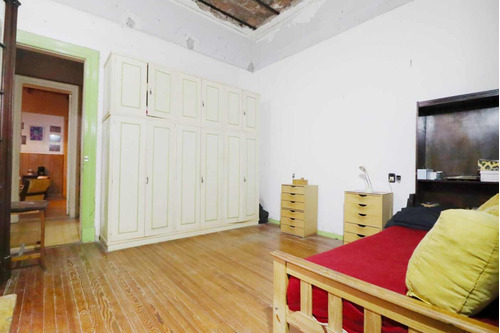 Imagen 3 de 30 de Venta Amplio Ph Ubicada En Villa Del Parque 4 Amb.