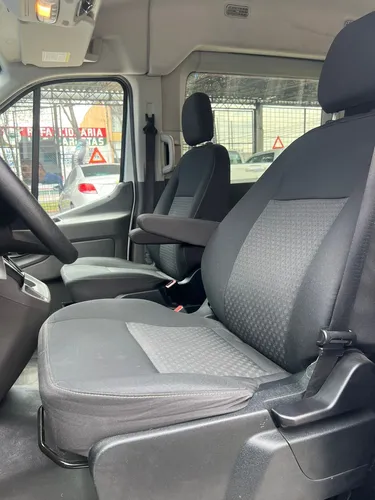 Ford Transit 3.8 Gasolina Bus 15 Pasajeros At
