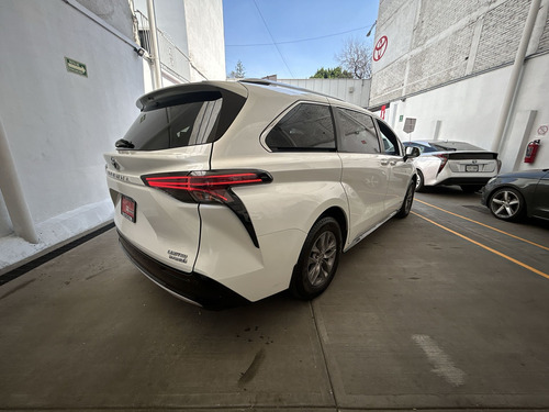 Toyota Sienna SIENNA LIMITED HV