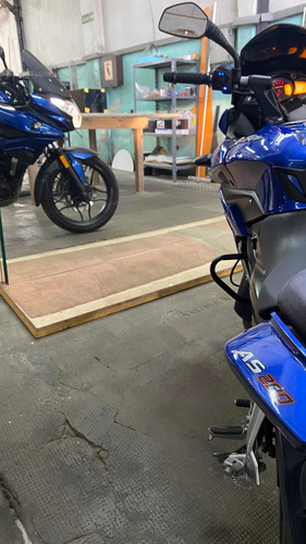 Imagen 15 de 15 de Bajaj Rouser As 200