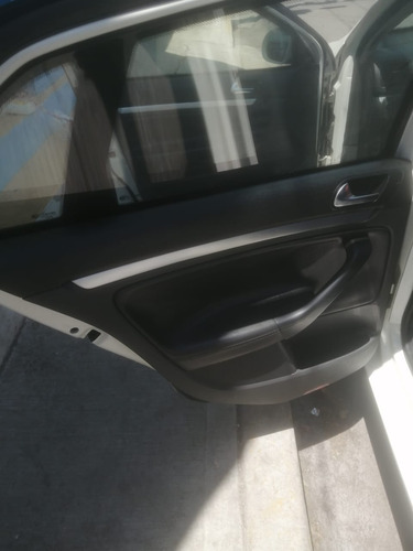 Volkswagen Bora 2.0 Style Active Tiptronic At