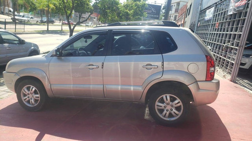 Imagem 4 de 7 de Hyundai Tucson 2.0 Mpfi Gls 16v 143cv 2wd Gasolina 4p