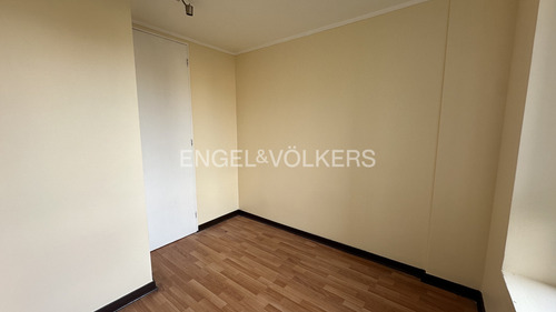 Departamento En Plaza Boulevard Carrera