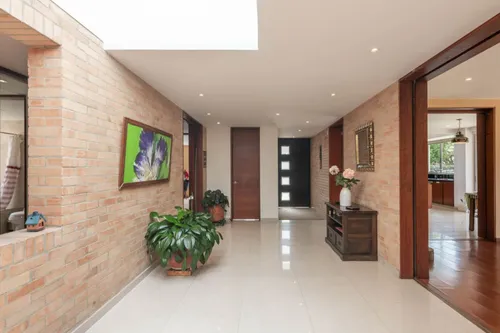 Casa En Venta En Guaymaral. Cod V12950