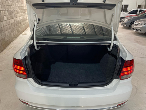 Volkswagen Polo 1.6 Comfortline Tiptronic