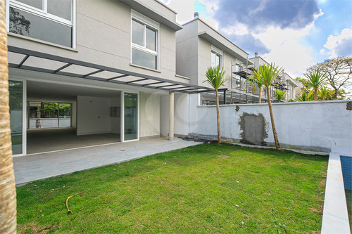 Imagem 3 de 30 de Casa Em Condomínio Fechado 4 Suítes No Jardim Cordeiro A Venda Com Piscina - Reo474839