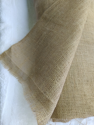Imagen 4 de 4 de Tela De Yute Natural Artesanal Para Sacos Y Manualidades