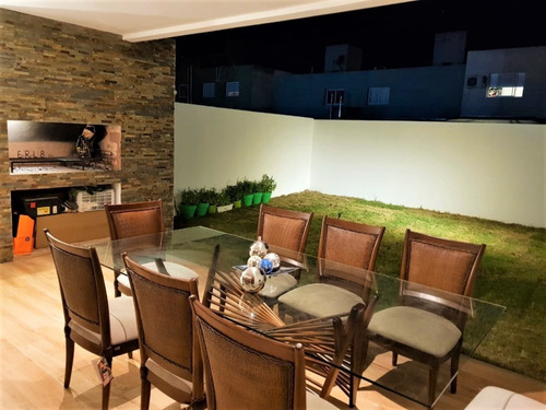Vendo Calido Hogar De 3 Dor. En Manantiales-solares!!! Cocina De Tus Sueños!