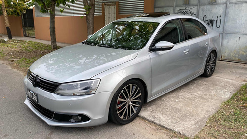 Volkswagen Vento 2.0 Sportline Tsi 200cv