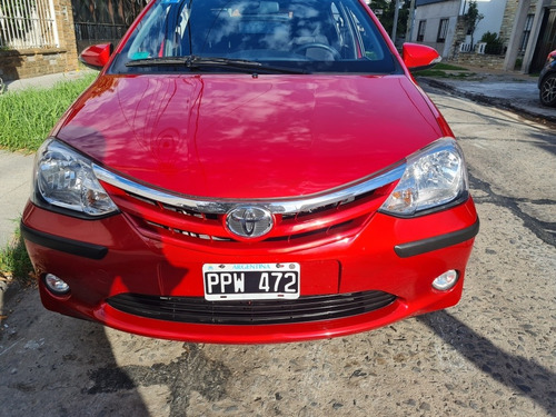 Toyota Etios 1.5 Sedan Xls 2016