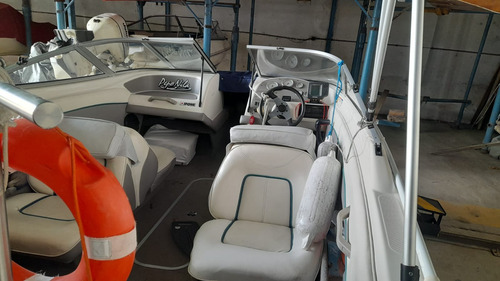 Lancha Bayliner 1700 Open