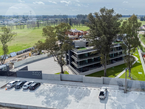 Departamento En Venta - Canning, Cabral 3300