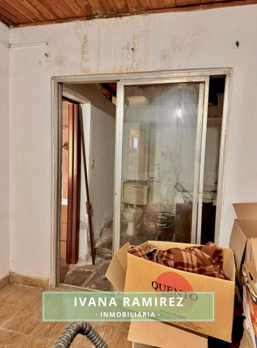 Casa De 3 Amb. En Venta, Barrio Sarmiento - Luján