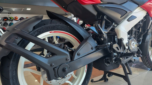 Imagen 18 de 20 de Bajaj Rouser 200 Ns 0km