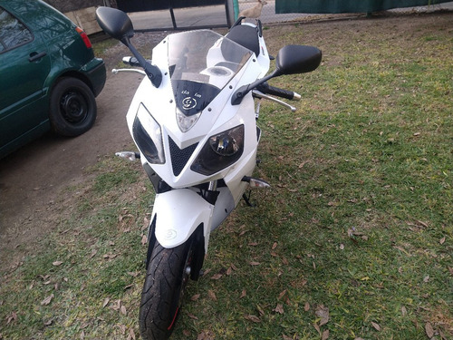 Imagen 14 de 15 de Daelim Vjf 250 Roadwin