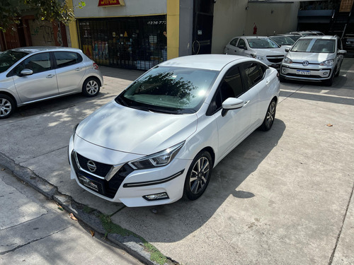 Nissan Versa 1.6 Advance At