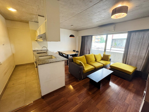 Dos Ambientes Con Cochera En Venta En San Fernando