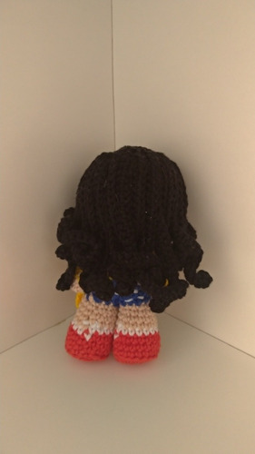 Imagem 6 de 6 de Mulher Maravilha Em Crochê, Amigurumi.