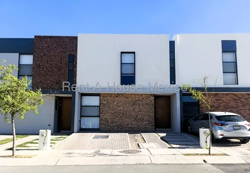 Se Renta Casa En Zibata Condominio Ankara Ofrece 3 Recamara Una En Pb Qh25-2527