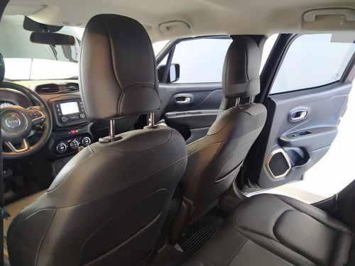 Imagen 17 de 24 de Jeep Renegade 2018 1.8 Longitude At6