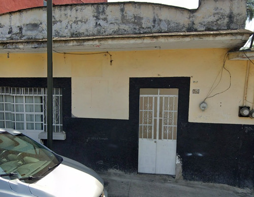 Sk01- Casa En Remate Bancario En C. Sur 35, Centro, Orizaba, Ver. (65% Debajo De Su Valor Comercial)