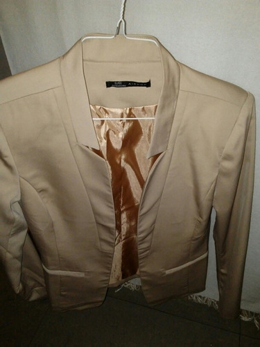 Chaqueta Para Damas, Marca Aishop Talla L Color Beige