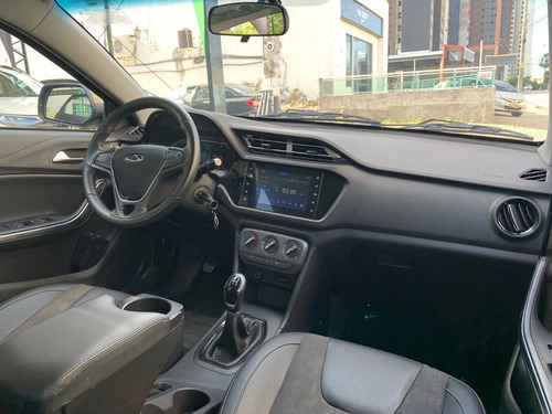 Imagem 6 de 14 de Chery Tiggo 2 2 Look 1.5 16v Flex Mec. 5p 2021 Prata 202...