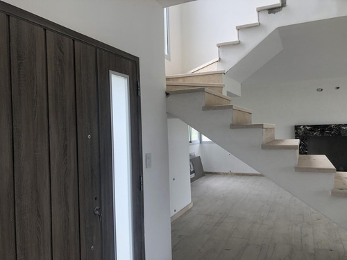 Imagen 7 de 18 de Casa En Venta Bº San Matias Area 1 C/ Pileta A Laguna