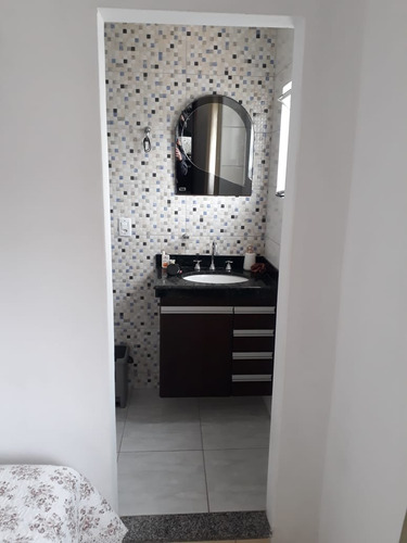 Três Quartos Com Três Banheiros, Garagem