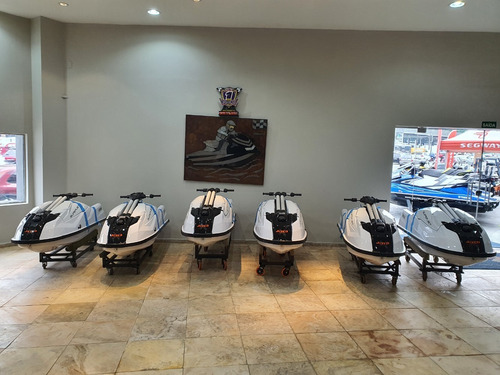 Imagem 6 de 12 de Jet Ski Super Jet Yamaha 2022 Motor Tr1 Jetski Vx Fx Ho Svho