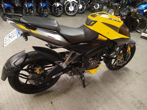 Bajaj Rouser Ns 200 Fi Abs