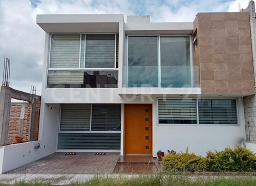 Imagen 1 de 12 de Se Vende Casa En Ococtlán | Colonia Hacienda Del Rincón